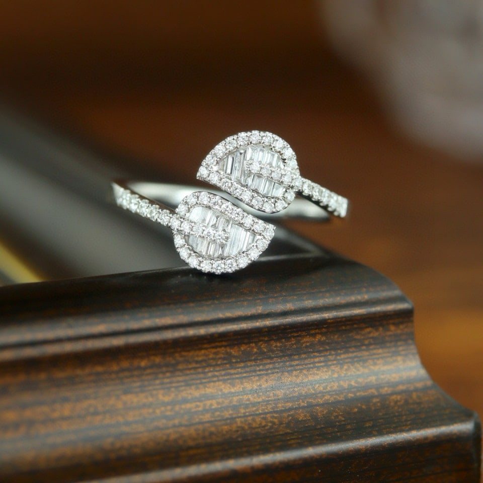 14k Gold 0.35 Ct Natural H Diamond Ring: Ref:230954056 // gold content:14k gold // ring size:7. 25us // // main gemstone:diamond // shape:multiply // carat weight:0. 35ct // clarity grade:vs-si // color:h // treatment:natural //