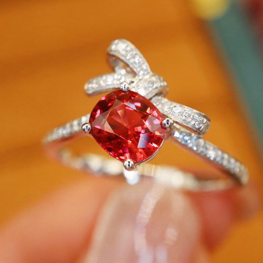 14k Gold 1.03 Ctw Natural Spinel & Diamond Ring - 2