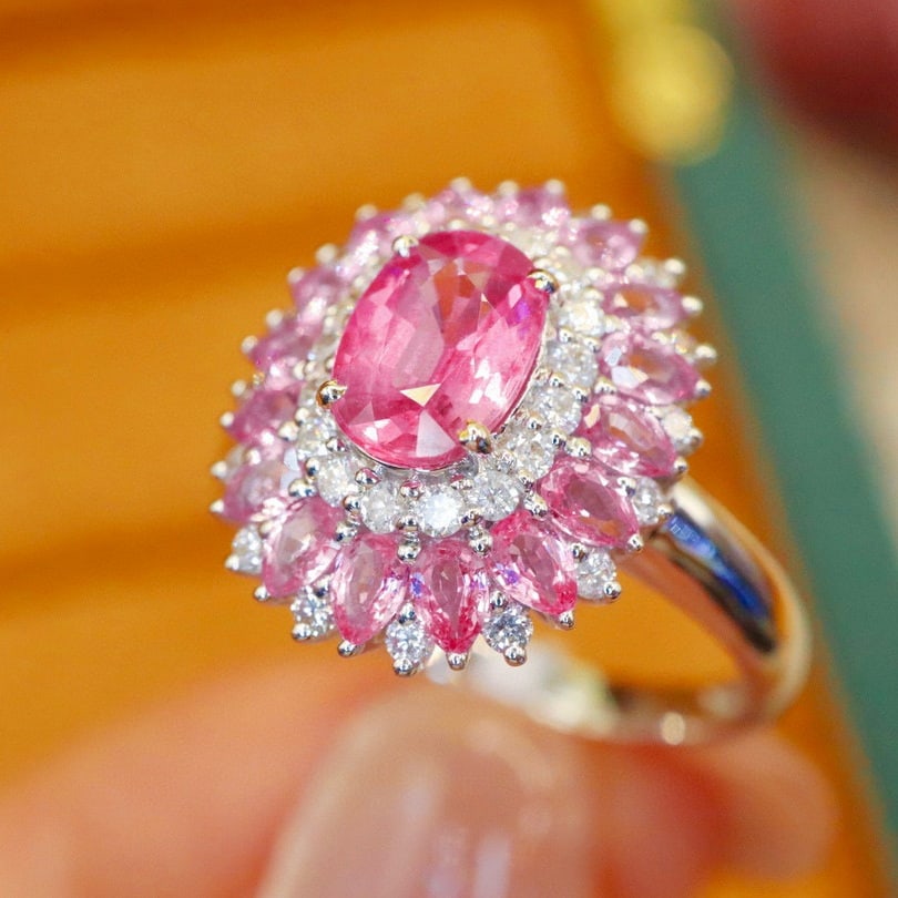 14k Gold 1.36 Ctw Natural Padparadscha Sapphire & Diamond Ring - 2