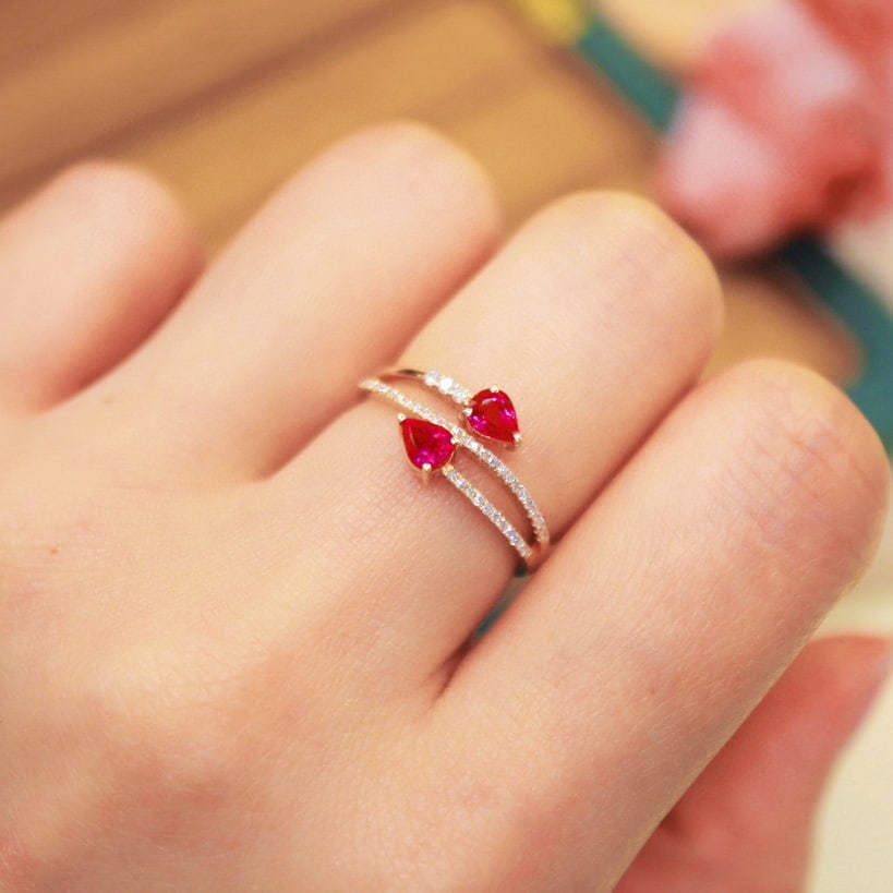 14k Gold 0.80 Ctw Natural Ruby & Diamond Ring - 6