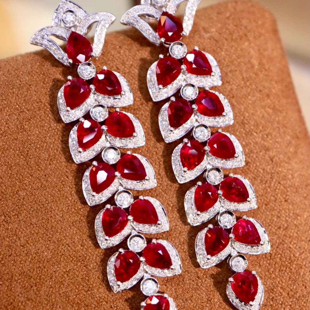14k Gold 10.46 Ctw Natural Ruby & Diamond Earrings: Ref:230954171 // gold content:14k gold // main gemstone:ruby // shape:pear // carat weight:9. 49ct // color:pigeonblood red // treatment:natural // // adjacent gemstone 2 : diamond // shape:round // c