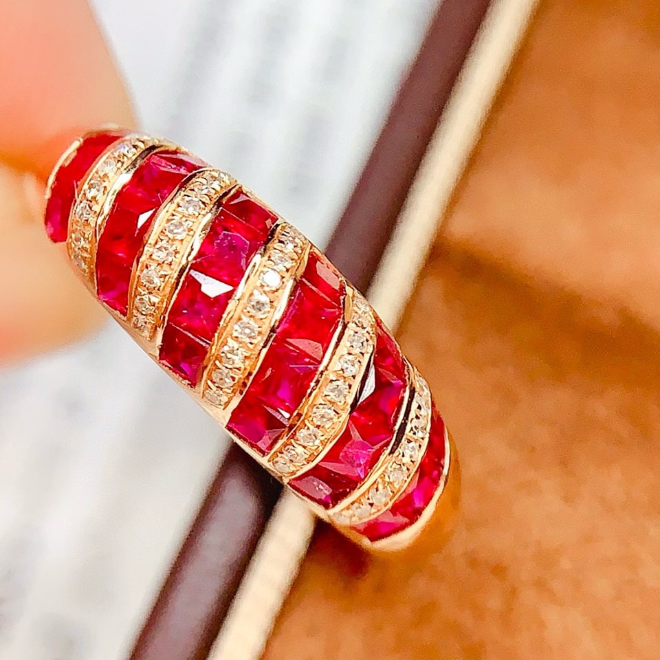 14k Gold 1.8 Ct Natural Ruby & Diamond Ring - 4