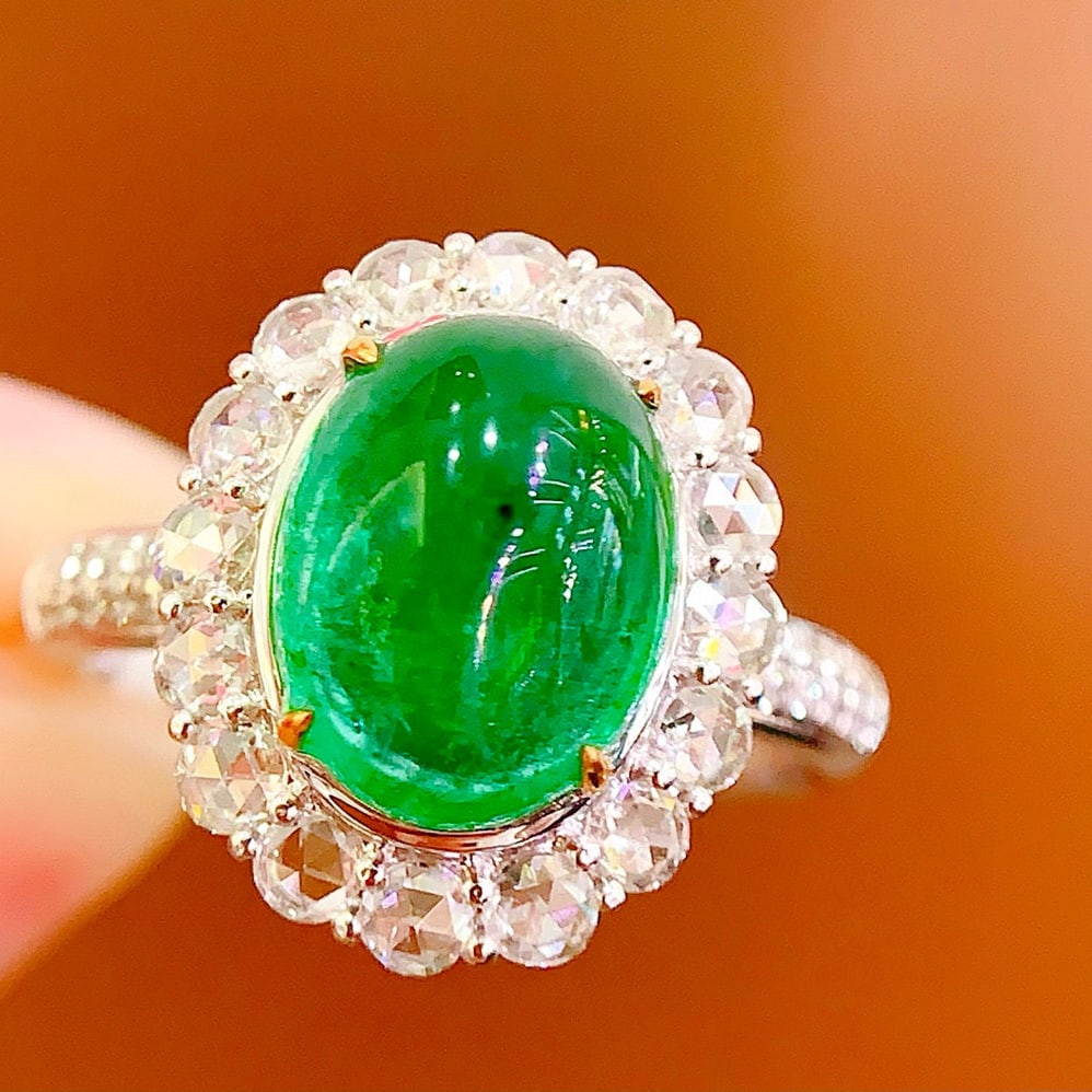 14k Gold 4.88 Ct Natural Emerald & Diamond Ring: Ref:230954290 // gold content:14k gold // ring size:7. 25us // // main gemstone:emerald // shape:oval // carat weight:4. 88ct // color:green // treatment:natural // // adjacent gemstone 2 :