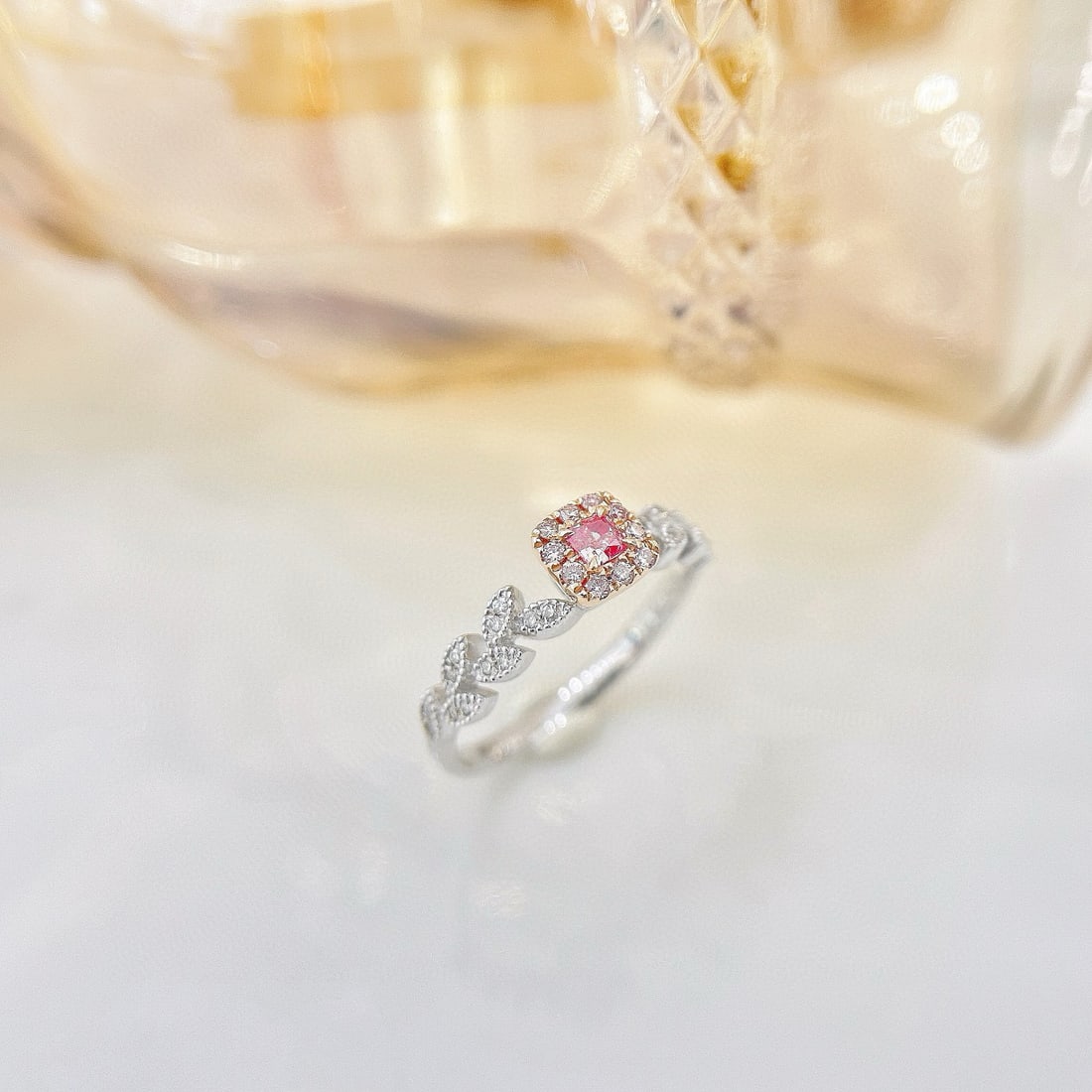 14k Gold 0.22 Ctw Natural Pink Diamond & Diamond Ring: Ref:230954318 // gold content:14k gold // ring size:7. 25us // // main gemstone:pink diamond // shape:cushion // carat weight:0. 09ct // color:pink // treatment:natural // // adjacent gemstone 2 : dia