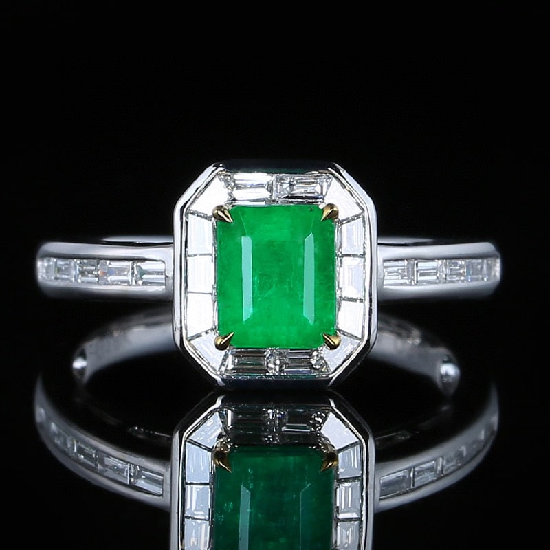 14k Gold 1.42 Ctw Vivid Green Natural Emerald & Diamond Ring: Ref:230954437 // gold content:14k gold // ring size:7. 25us // // main gemstone:emerald // shape:octagonal // carat weight:1. 03ct // color:vivid green // treatment:natural // // adjacent gemstone