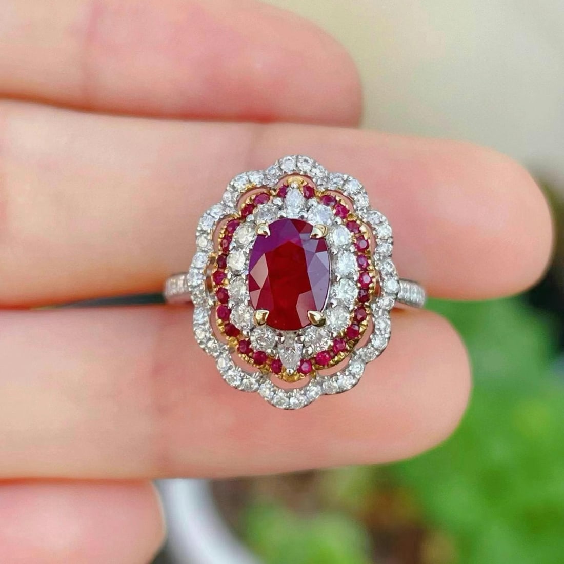 14k Gold 1.77 Ctw Natural Ruby & Diamond Ring: Ref:230954438 // gold content:14k gold // ring size:7. 25us // // main gemstone:ruby // shape:oval // carat weight:1. 07ct // color:pigeonblood red // treatment:natural // // adjacent gemstone 2 :