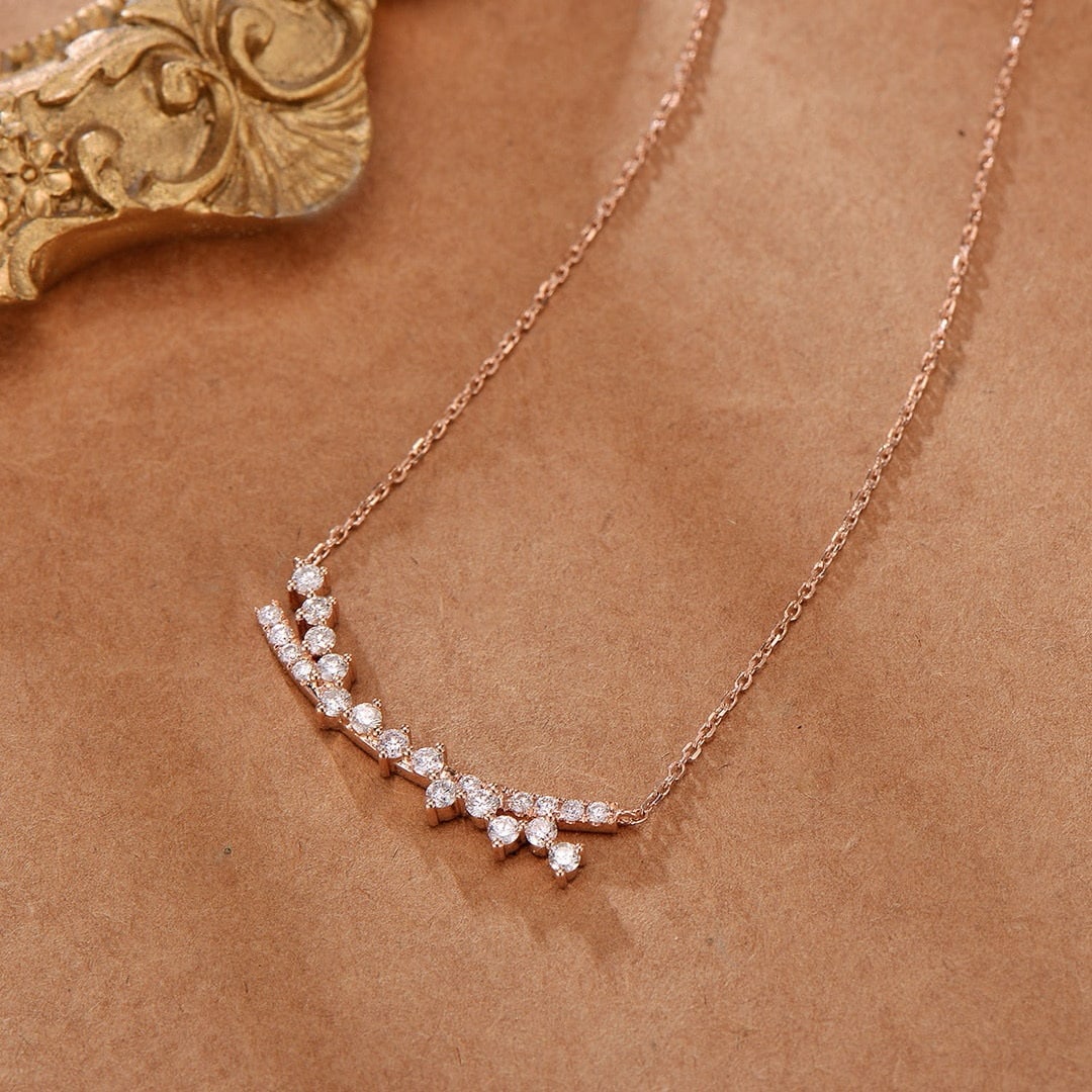 14k Gold 0.5 Ct Natural H Diamond Necklace: Ref:230957023 // gold content:14k gold // main gemstone:diamond // shape:round // carat weight:0. 5ct // clarity grade:vs-si // color:h // treatment:natural // cut grade:g // Condition: NewLow