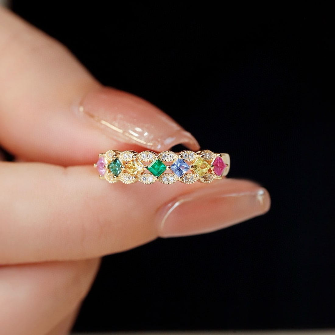 14k Gold 0.64 Ctw Natural Sapphire & Emerald & Diamond Ring: Ref:230957075 // gold content:14k gold // ring size:7. 25us // // main gemstone:sapphire & emerald // shape:princess // carat weight:0. 57ct // color:color // treatment:natural // // adjacent