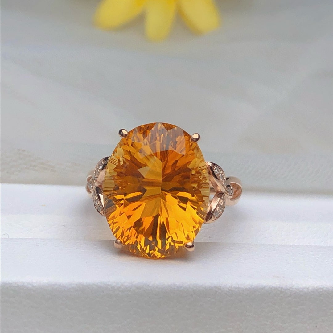 14k Gold 9.70 Ct Natural Citrine & Diamond Ring: Ref:230957121 // gold content:14k gold // ring size:7. 25us // // main gemstone:citrine // shape:oval // carat weight:9. 70ct // color:yellow // treatment:natural // // adjacent gemstone 2 :