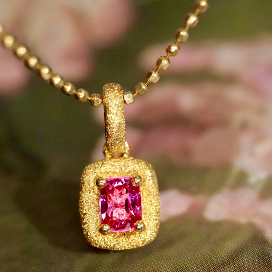 14k Gold 0.34 Ct Natural Spinel Pendant( Without Chain ): Ref:230957134 // gold content:14k gold // main gemstone:spinel // shape:cushion // carat weight:0. 34ct // color:pink // treatment:natural // Condition: NewLow Estimate: 1700.00High Estimate: 2500.00
