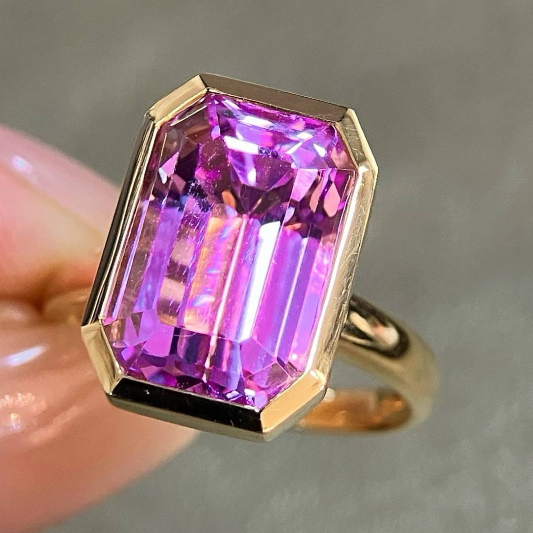 14k Gold 8.5 Ct Natural Kunzite Ring - 7