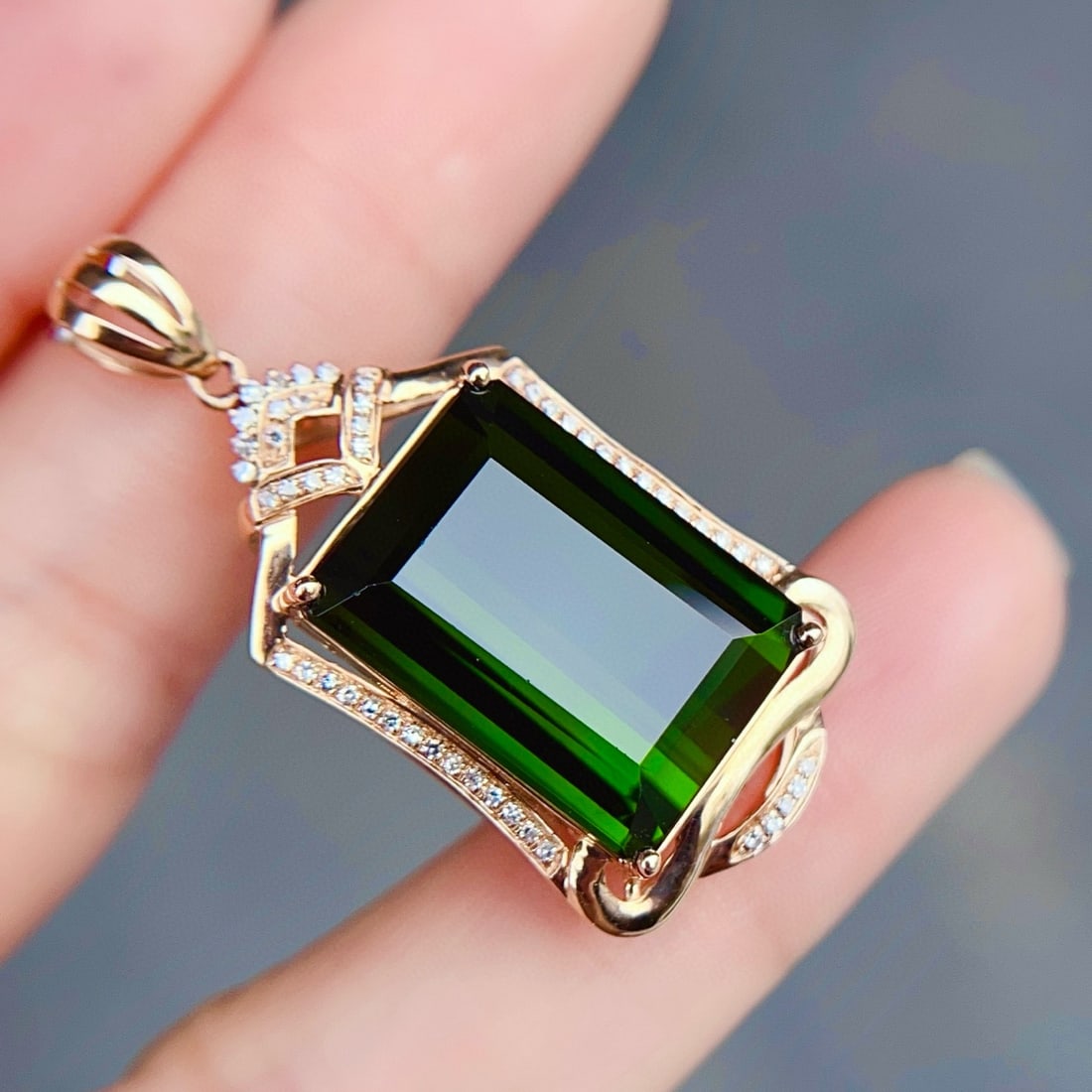 14k Gold 14.31 Ctw Natural Tourmaline & Diamond Pendant( Without Chain ) - 3