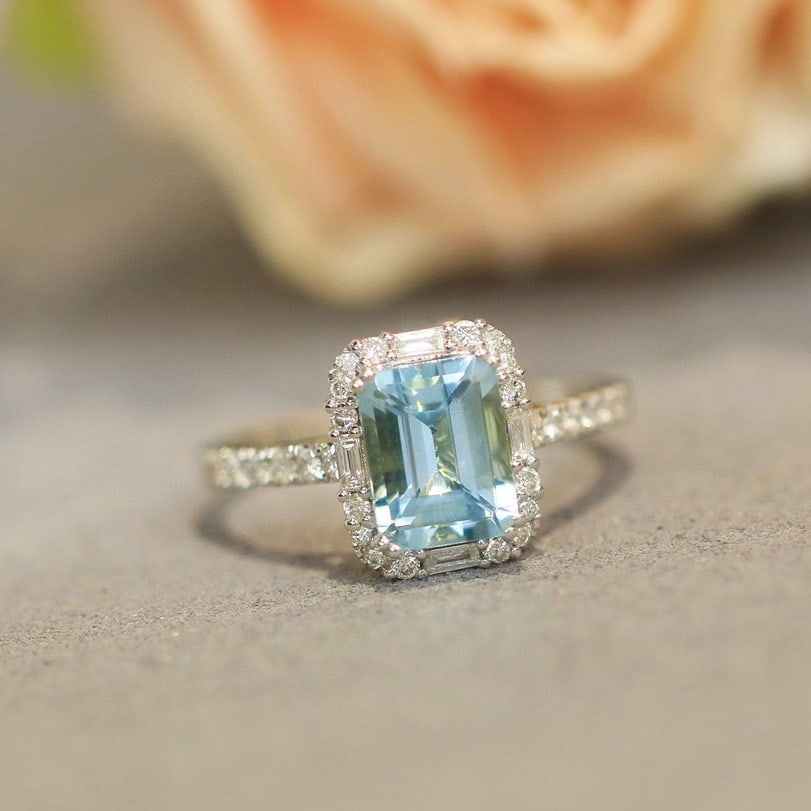 14k Gold 1.71 Ctw Natural Aquamarine & Diamond Ring (1 of 8)