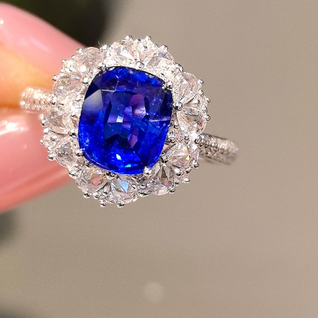 14k Gold 2.77 Ctw Natural Sapphire & Diamond Ring: Ref:230958070 // gold content:14k gold // ring size:7. 25us // // main gemstone:sapphire // shape:cushion // carat weight:2. 15ct // color:royal blue // treatment:natural // // adjacent gemstone 2