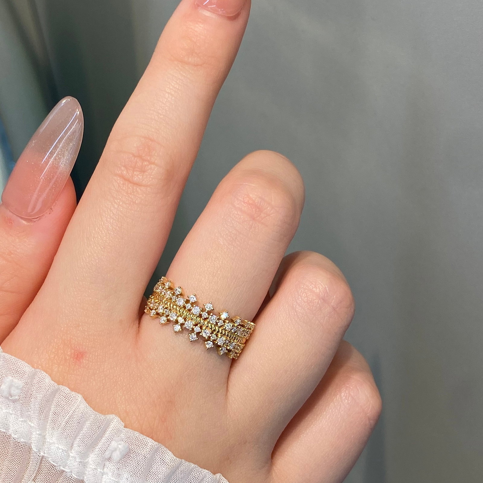 14k Gold 0.6 Ct Natural H Diamond Ring - 9