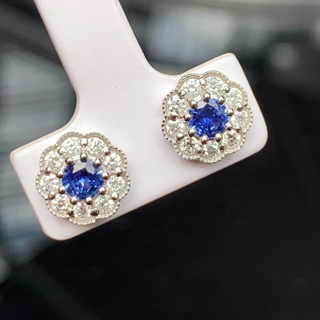 14k Gold 0.98 Ctw Natural Sapphire & Diamond Earrings: Ref:230958191 // gold content:14k gold // main gemstone:sapphire // shape:round // carat weight:0. 53ct // color:blue // treatment:natural // cut grade:g // // adjacent gemstone 2 : diamond //