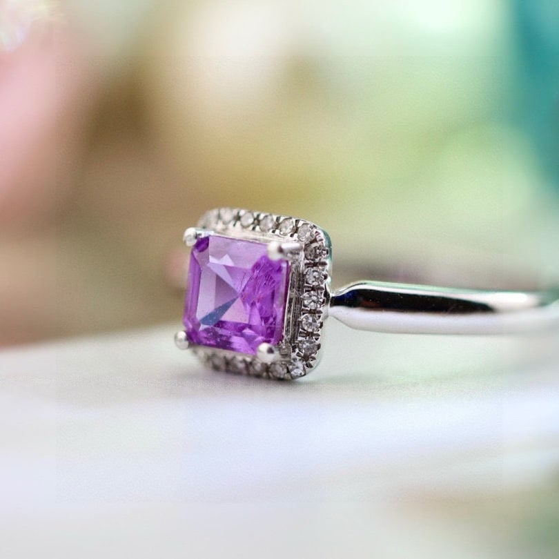 14k Gold 0.96 Ctw Natural Sapphire & Diamond Ring: Ref:230958227 // gold content:14k gold // ring size:7. 25us // // main gemstone:sapphire // shape:octagonal // carat weight:0. 9ct // color:purple // treatment:natural // // adjacent gemstone 2 :