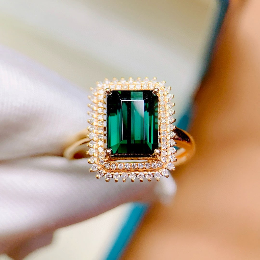 14k Gold 3.87 Ctw Natural Tourmaline & Diamond Ring: Ref:230958232 // gold content:14k gold // ring size:7. 25us // // main gemstone:tourmaline // shape:octagonal // carat weight:3. 55ct // color:green // treatment:natural // // adjacent gemstone 2 : di