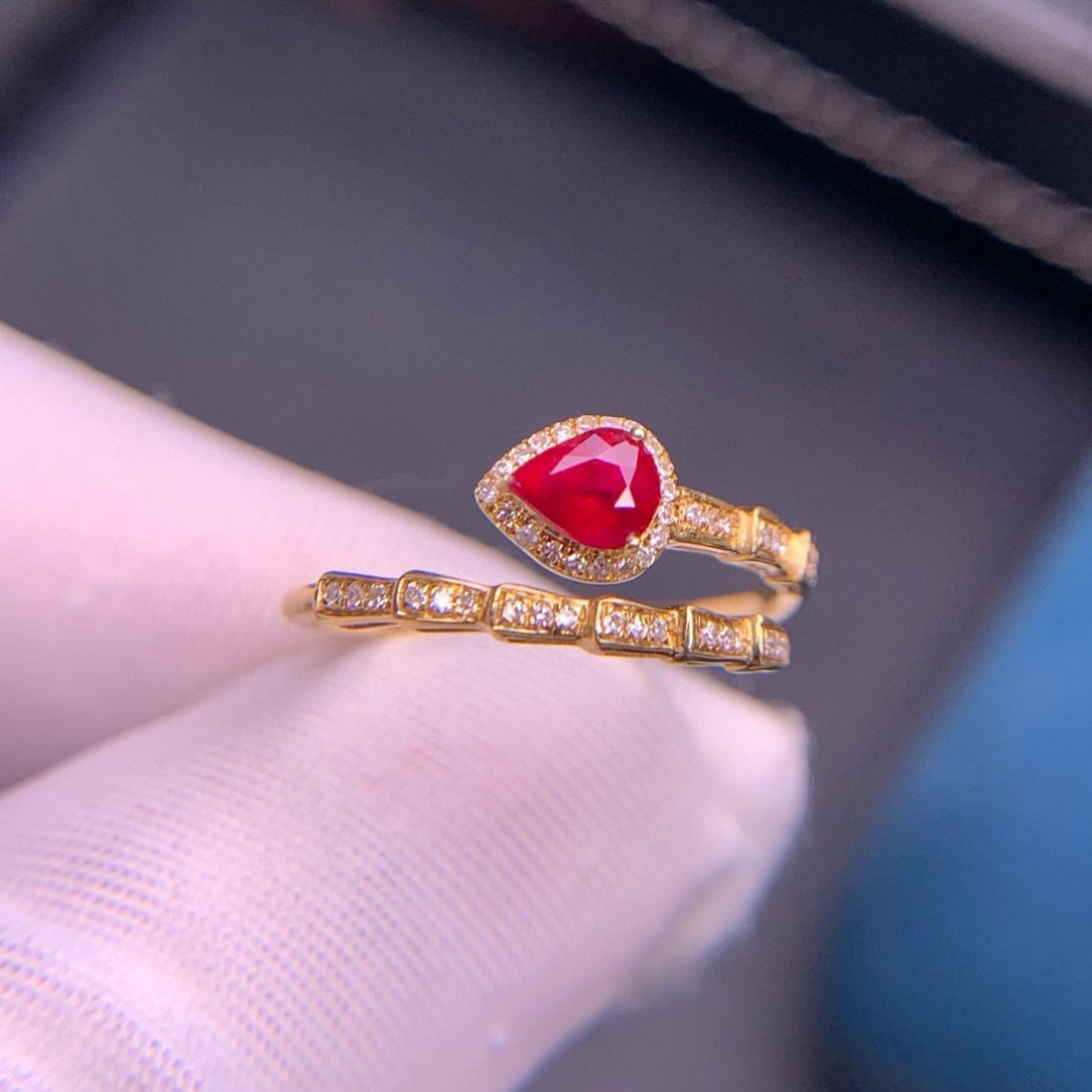 14k Gold 0.6 Ct Natural Ruby & Diamond Ring - 2