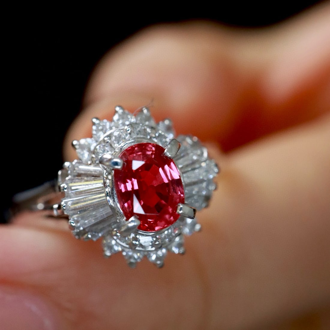 14k Gold 1.05 Ctw Natural Ruby & Diamond Ring: Ref:230958355 // gold content:14k gold // ring size:7. 25us // // main gemstone:ruby // shape:oval // carat weight:0. 68ct // color:red // treatment:natural // // adjacent gemstone 2 : diamond //