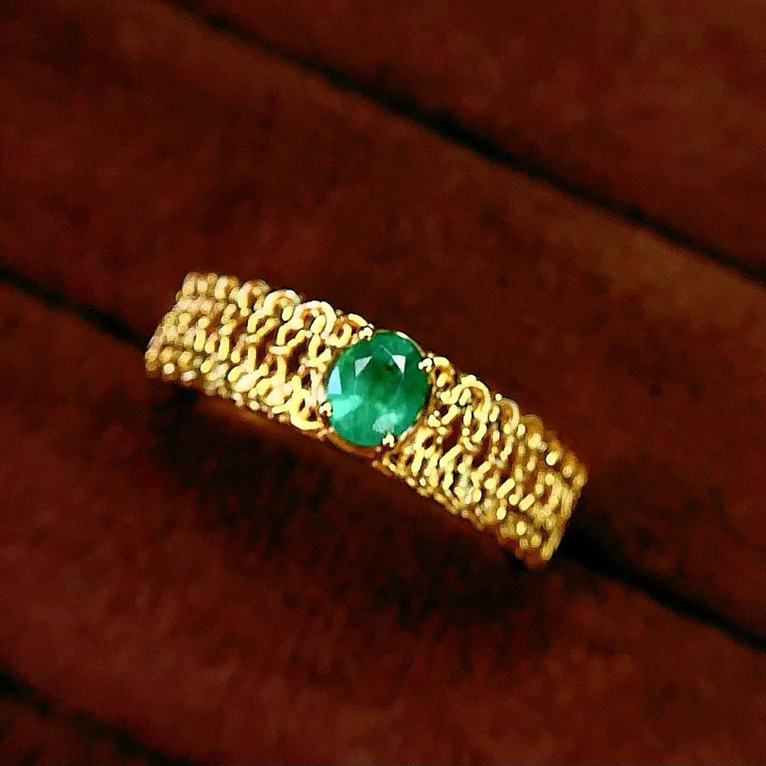 14k Gold 0.4 Ct Natural Emerald Ring: Ref:230958368 // gold content:14k gold // ring size:7. 25us // // main gemstone:emerald // shape:oval // carat weight:0. 4ct // color:green // treatment:natural // Condition: NewLow Estimate: