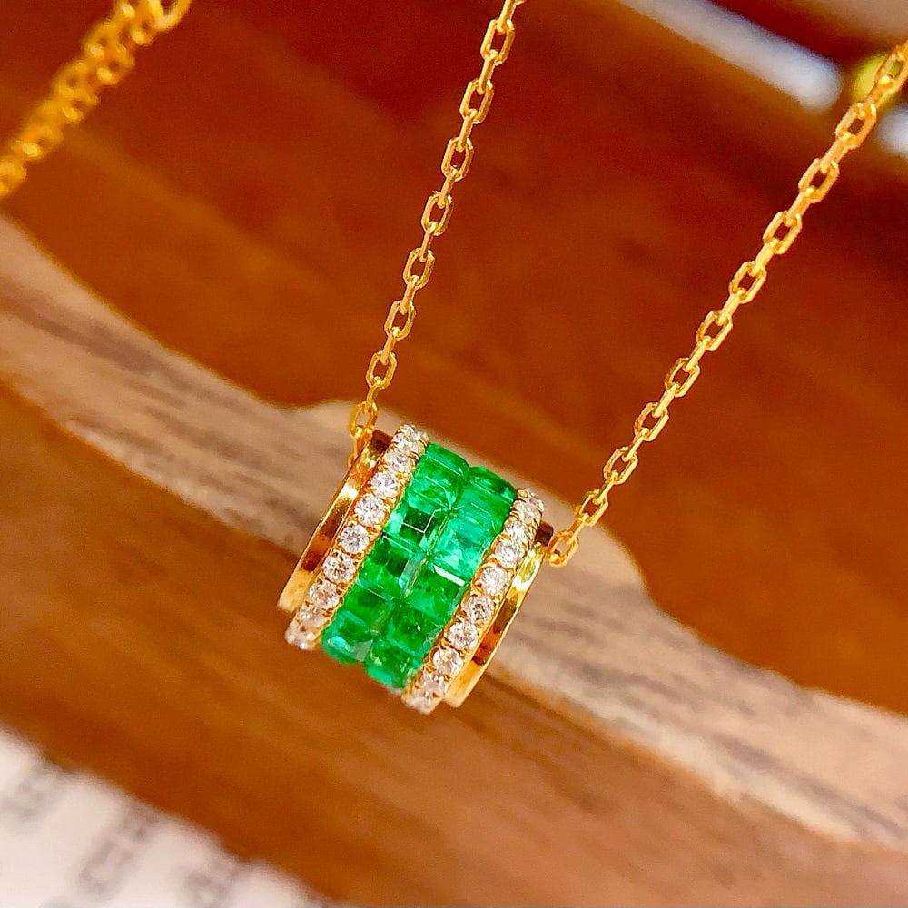 14k Gold 1 Ct Natural Emerald & Diamond Necklace - 3