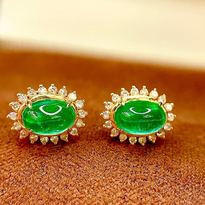 14k Gold 1.5 Ct Natural Emerald & Diamond Earrings - 3