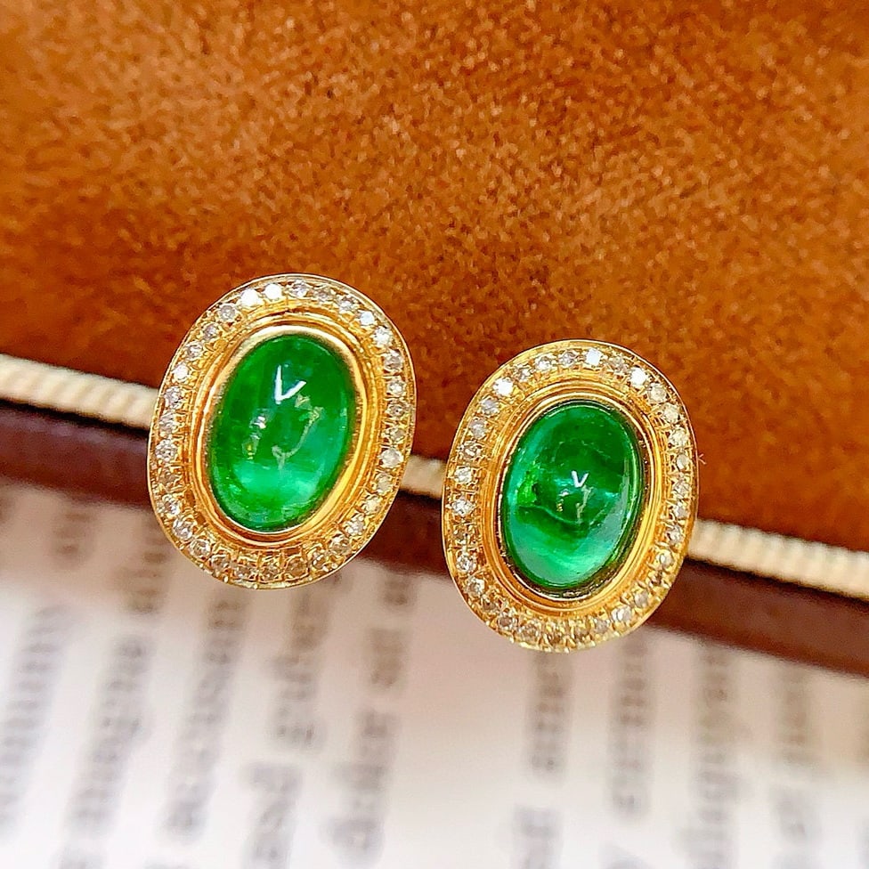 14k Gold 1.6 Ct Natural Emerald & Diamond Earrings - 3