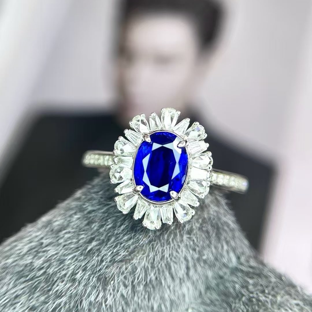14k Gold 1.71 Ctw Natural Sapphire & Diamond Ring: Ref:230963215 // gold content:14k gold // ring size:7. 25us // // main gemstone:sapphire // shape:oval // carat weight:1. 17ct // color:royal blue // treatment:natural // // adjacent gemstone 2 :