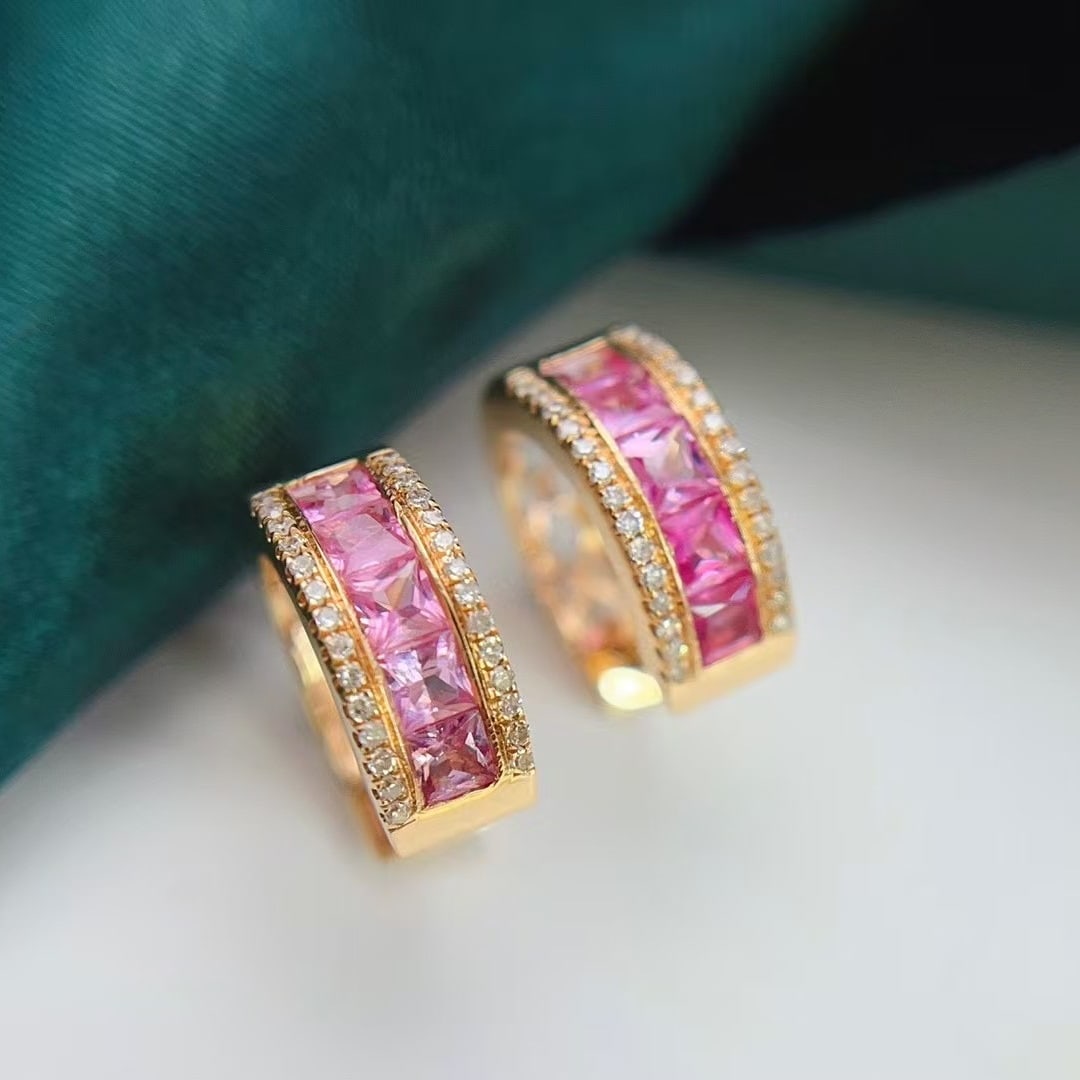 14k Gold 1.88 Ct Natural Padparadscha Sapphire & Diamond Earrings: Ref:230964128 // gold content:14k gold // main gemstone:padparadscha sapphire // shape:princess // carat weight:1. 88ct // color:orangish pink // treatment:natural // // adjacent gemstone 2 : diamond 
