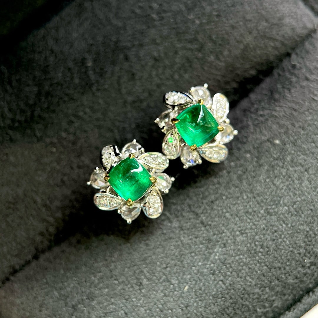 14k Gold 1.17 Ctw Vivid Green Natural Emerald & Diamond Earrings - 3
