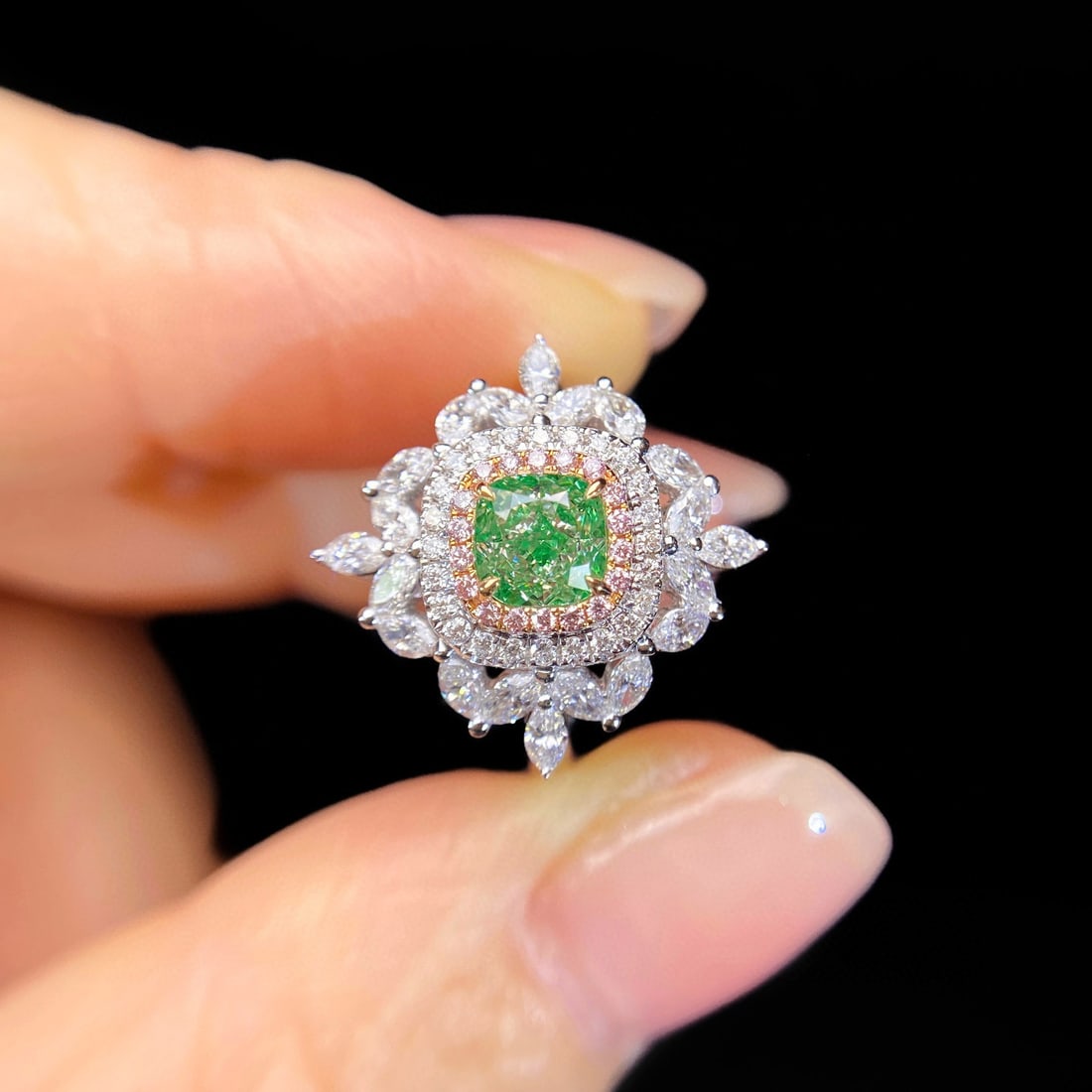Gia Certified 14k Gold 1.53 Ctw Natural Green Diamond & Diamond Ring: Ref:230964400 // gold content:14k gold // ring size:7. 25us // // main gemstone:green diamond // certified:gia // shape:cushion // carat weight:0. 72ct // clarity grade:si1 // color:green // treatment