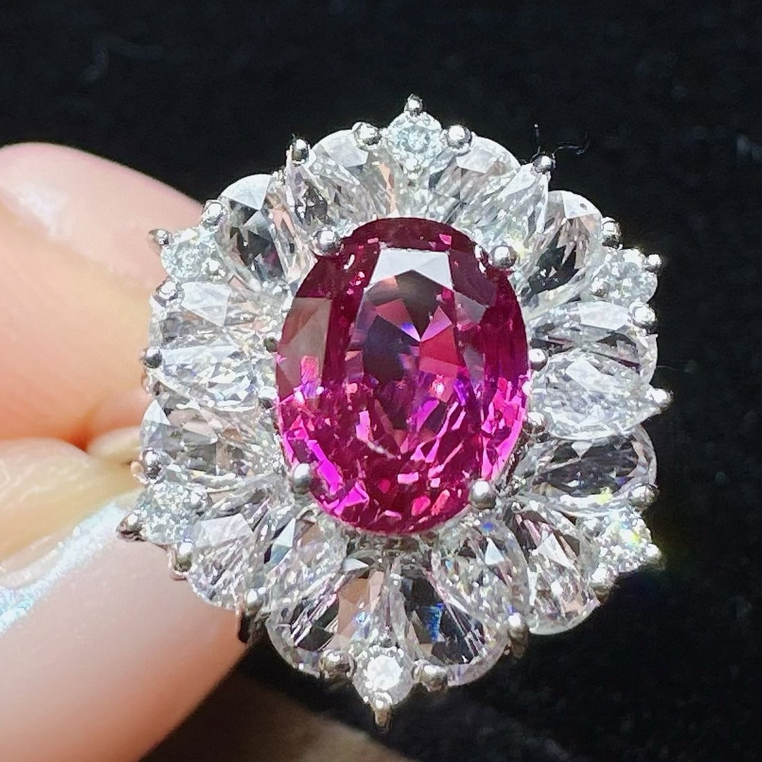 14k Gold 1.53 Ct Natural Sapphire & Sapphire Ring: Ref:230964450 // gold content:14k gold // ring size:7. 25us // // main gemstone:sapphire // shape:oval // carat weight:1. 53ct // color:purple // treatment:natural // // adjacent gemstone 2 :