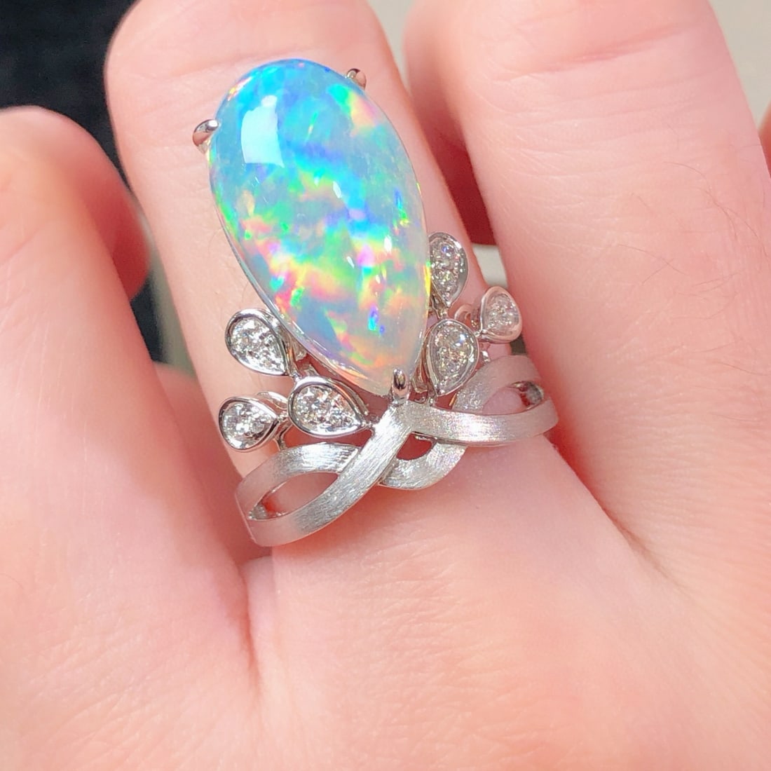 14k Gold 8.25 Ctw Natural Opal & Diamond Ring - 2