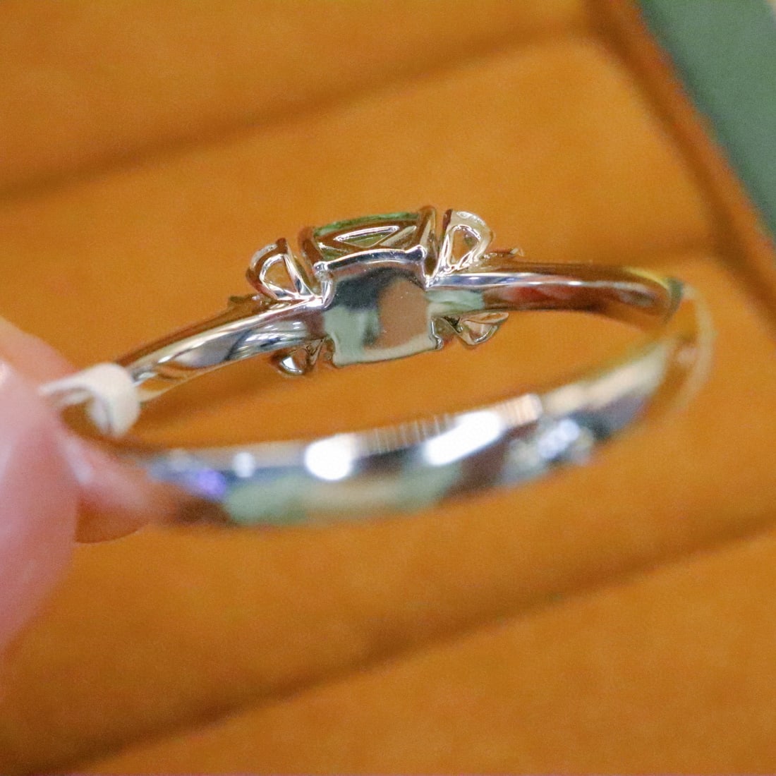 14k Gold 1.19 Ctw Natural Tsavorite & Diamond Ring - 4