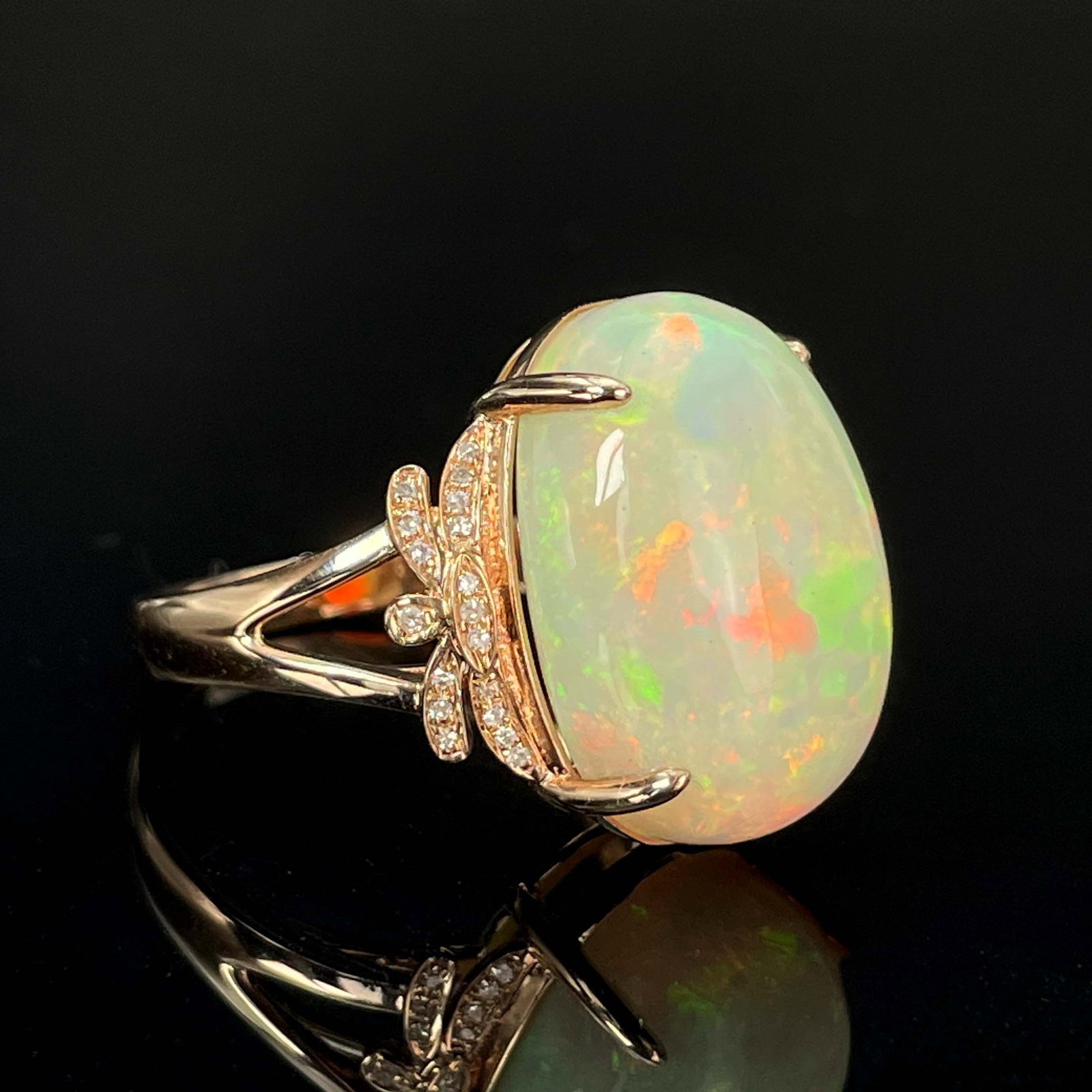 14k Gold 9.36 Ctw Natural Opal & Diamond Ring - 2