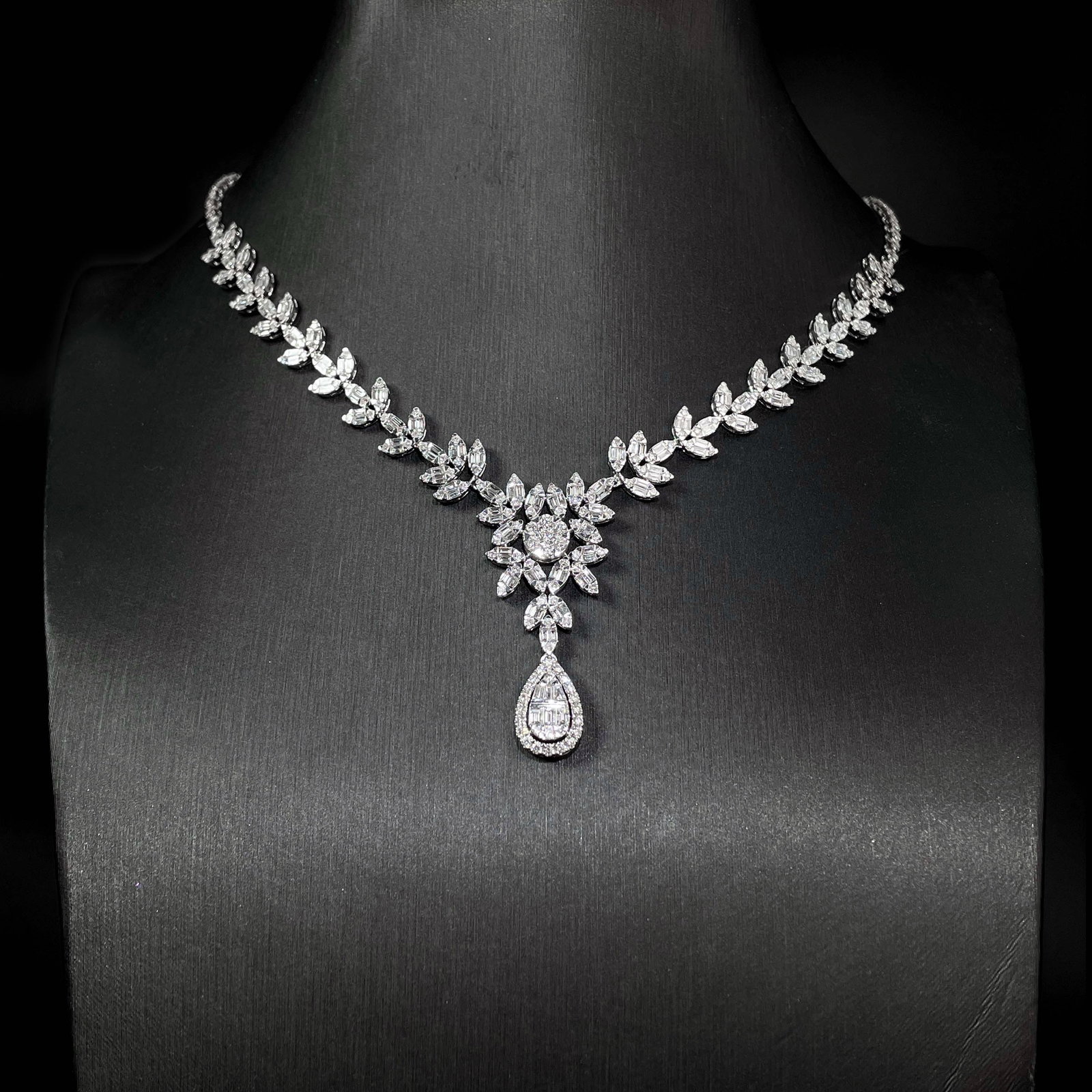 14k Gold 3.80 Ct Natural H Diamond Necklace - 6