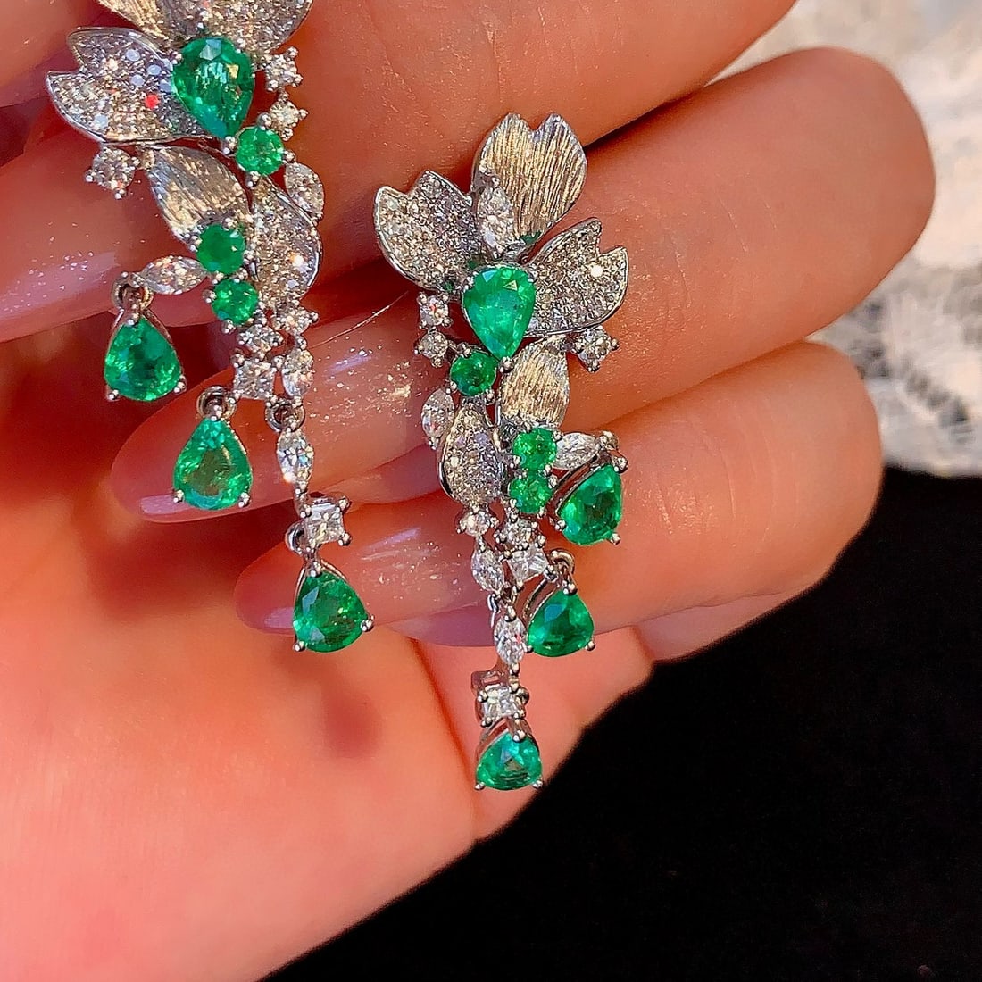 14k Gold 3.44 Ctw Vivid Green Natural Emerald & Diamond Earrings - 2