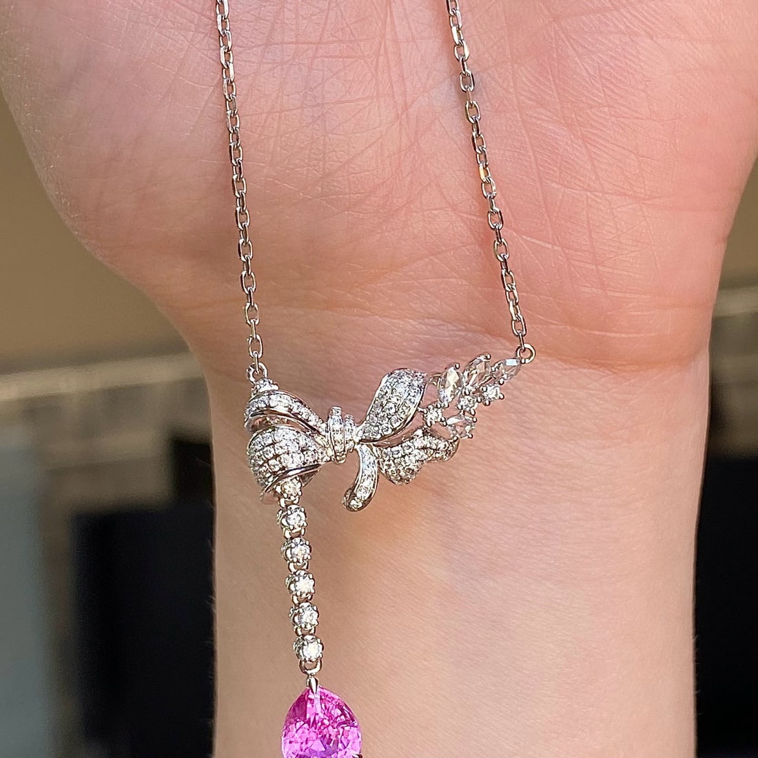 14k Gold 2.10 Ctw Natural Sapphire & Diamond Necklace: Ref:230965141 // gold content:14k gold // main gemstone:sapphire // shape:pear // carat weight:1. 45ct // color:pink // treatment:natural // // adjacent gemstone 2 : diamond // shape:multiply // carat