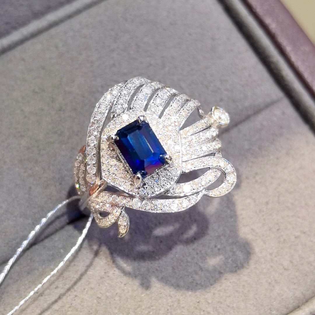 14k Gold 2.02 Ctw Natural Sapphire & Diamond Ring: Ref:230966075 // gold content:14k gold // ring size:7. 25us // // main gemstone:sapphire // shape:octagonal // carat weight:1. 15ct // color:royal blue // treatment:natural // // adjacent gemstone 2