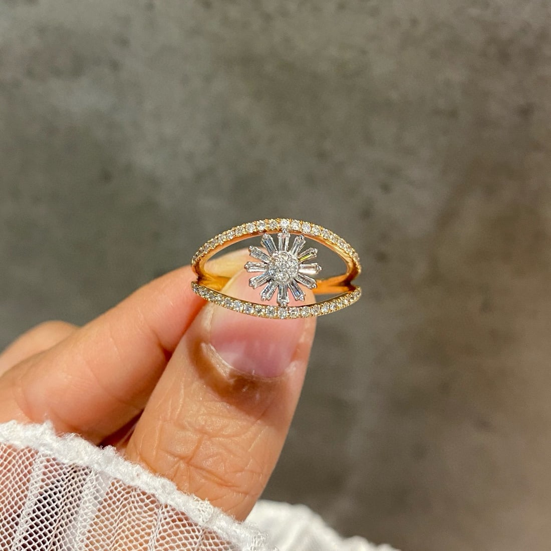 14k Gold 0.5 Ct Natural H Diamond Ring (1 of 4)