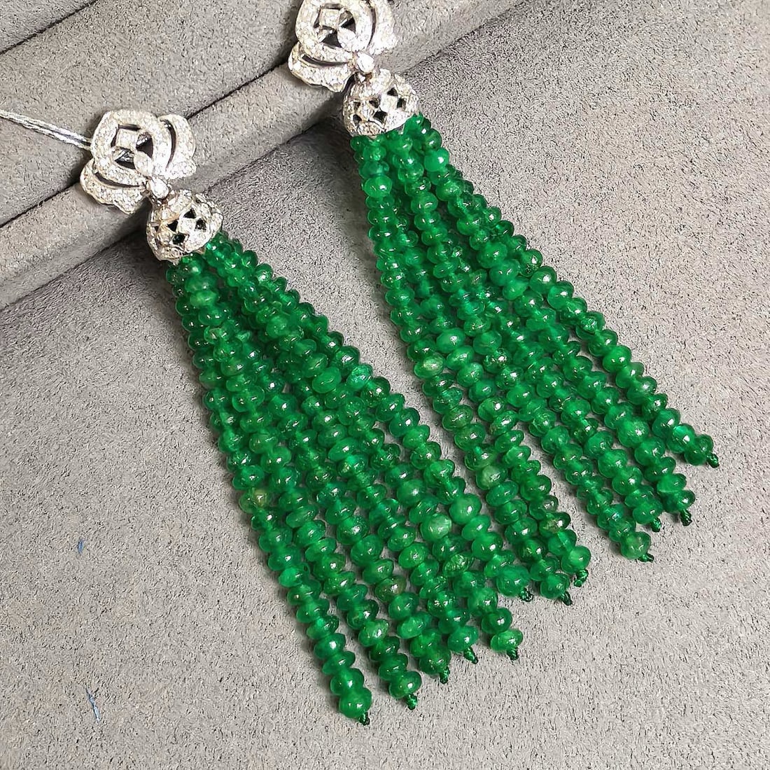 14k Gold 33.43 Ctw Natural Emerald & Diamond Earrings - 5