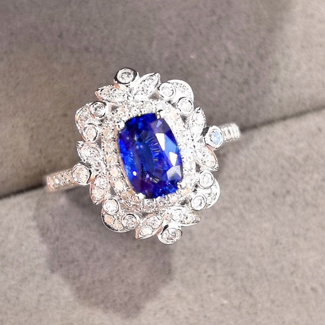 14k Gold 1.87 Ctw Natural Sapphire & Diamond Ring: Ref:230966300 // gold content:14k gold // ring size:7. 25us // // main gemstone:sapphire // shape:cushion // carat weight:1. 45ct // color:royal blue // treatment:natural // // adjacent gemstone 2 :
