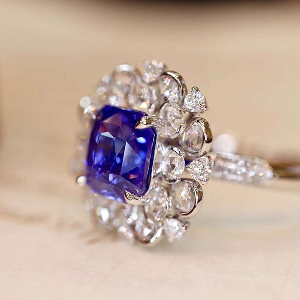 14k Gold 3.27 Ctw Natural Sapphire & Diamond Ring - 5