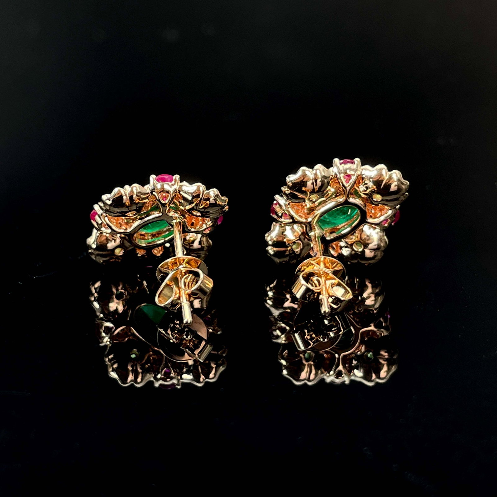14k Gold 1.42 Ctw Natural Emerald & Tsavorite & Ruby Earrings - 4