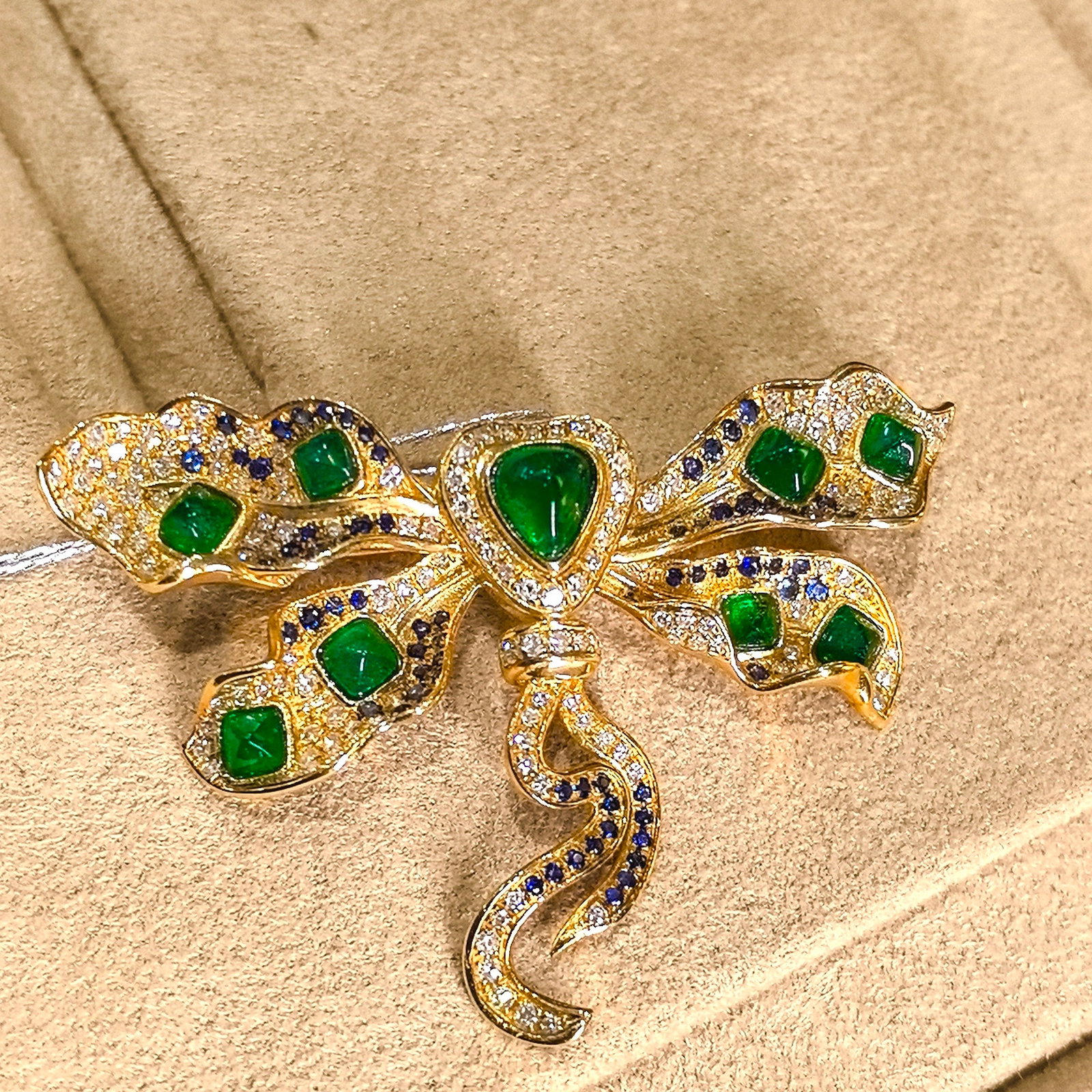 14k Gold 5.25 Ctw Natural Emerald & Diamond Brooch/pendant( Without Chain ) - 4