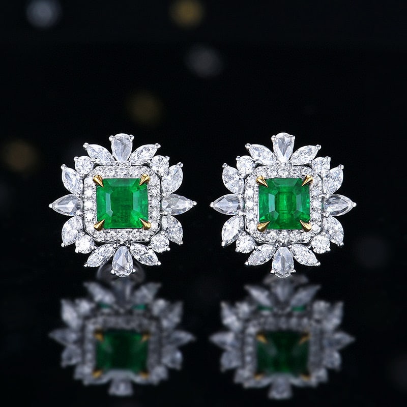 14k Gold 2.20 Ctw Vivid Green Natural Emerald & Diamond Earrings: Ref:230977085 // gold content:14k gold // main gemstone:emerald // shape:octagonal // carat weight:1. 08ct // color:vivid green // treatment:natural // // adjacent gemstone 2 : diamond // number of