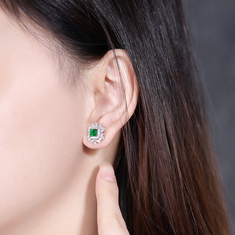 14k Gold 2.20 Ctw Vivid Green Natural Emerald & Diamond Earrings - 4