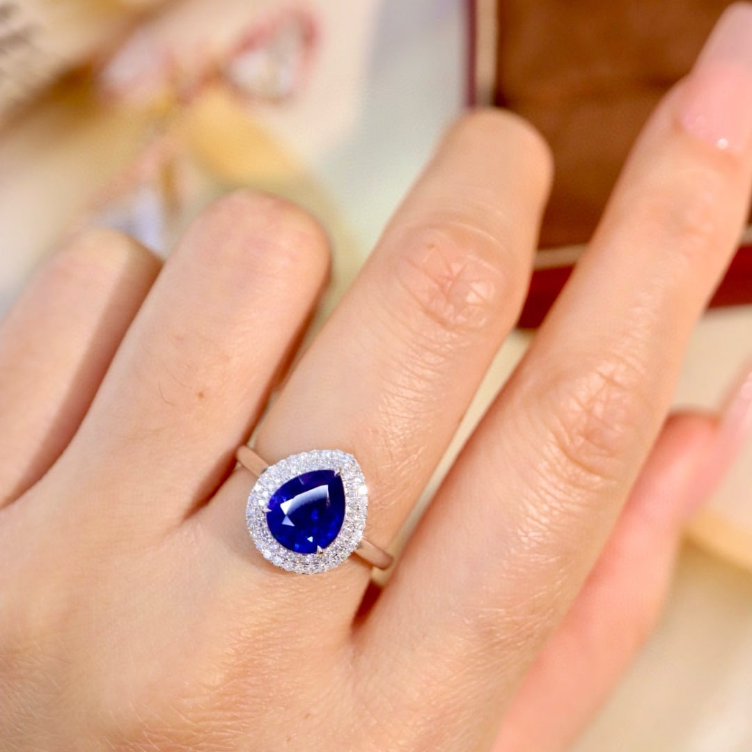 14k Gold 3.15 Ctw Natural Sapphire & Diamond Ring - 5