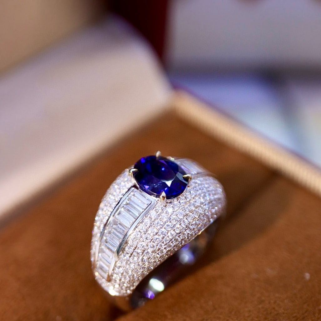14k Gold 3.23 Ctw Natural Sapphire & Diamond Ring - 4